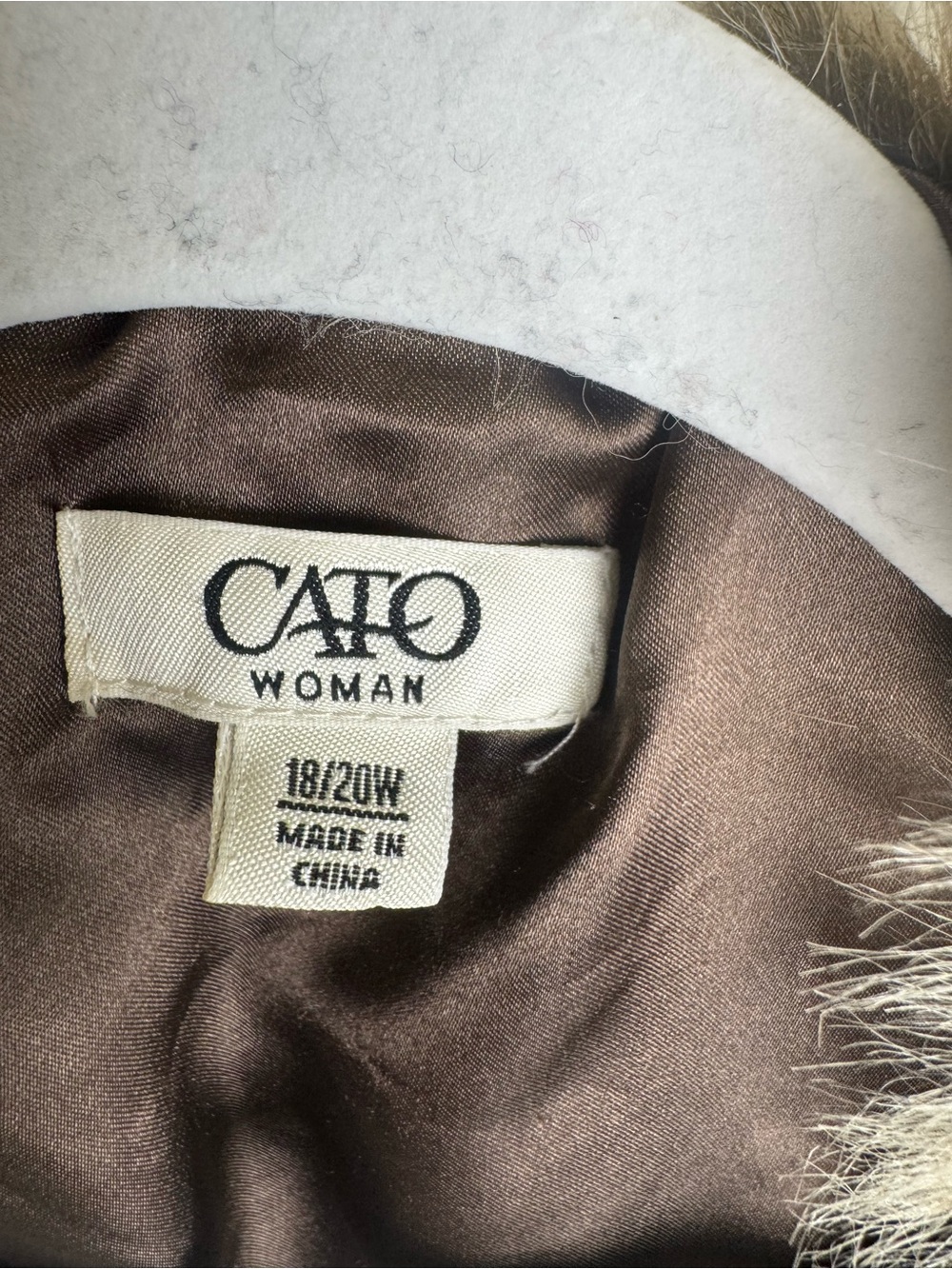 Cato Woman 18/20W Faux Fur Beaded Sequin Vest Gray Brown Plus Size - Picture 4 of 5